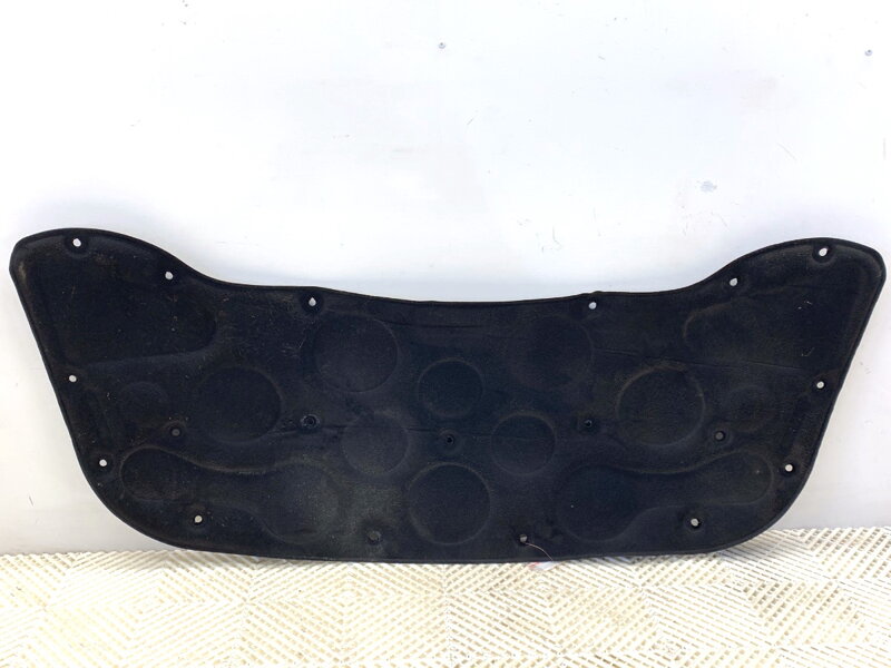 Odhlučnění kapoty Mercedes-benz CLA Coupe (C117) 2013 - 2019