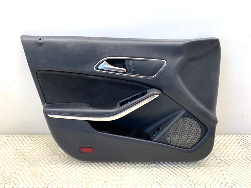 Tapecírung dveří levý přední Mercedes-benz CLA Coupe (C117) 2013 - 2019