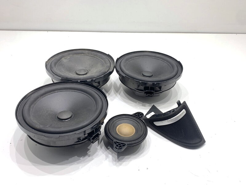 Reproduktory sada Mercedes-benz CLA Coupe (C117) 2013 - 2019 A2468200102 A1728200602