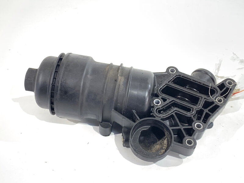 Základna filtru oleje Audi Q8 (4MN) 2018 - 2022 059115389AK