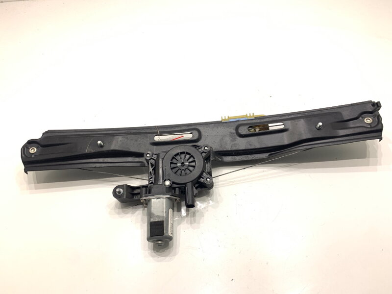 Stahovačka okna levá přední Fiat Tipo Liftback (356_) 2016 - 2022 00520728570