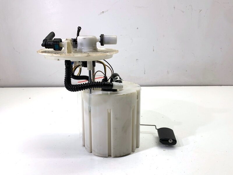 Palivové čerpadlo KIA Ceed (CD) 2018 - 2022 31110-J7950