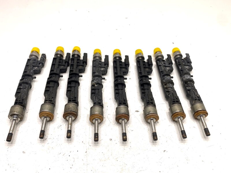 Vstřikovače sada BMW 5 (G30, F90) 2016 - 2022 0261500485