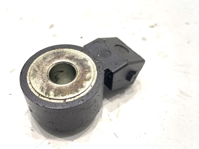 Čidlo spalování klepání BMW 5 (G30, F90) 2016 - 2022 7598861