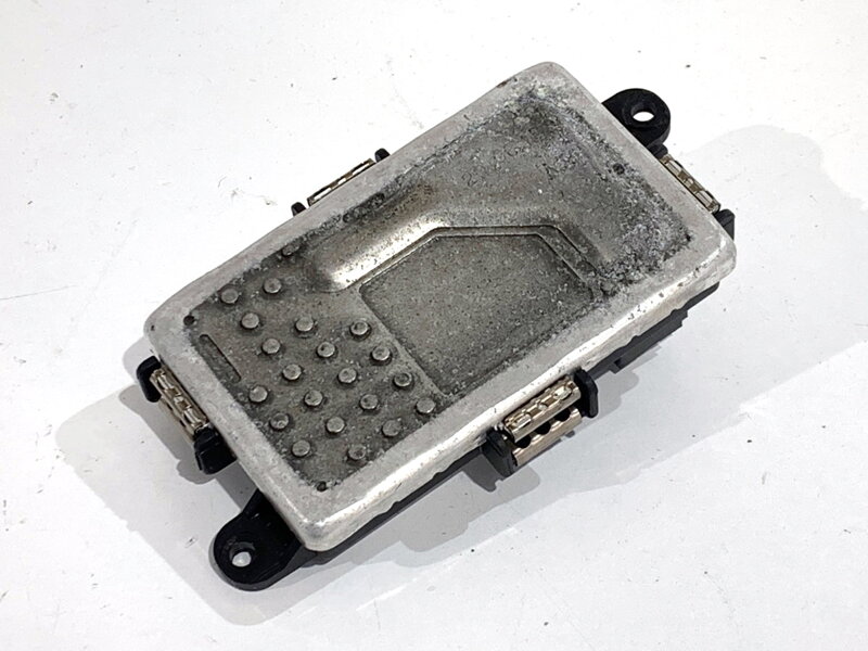 Odpor ventilátoru / ventilátory vzduchu Mercedes-benz CLS Shooting Brake (X218) 2012 - 2017 A2128702110