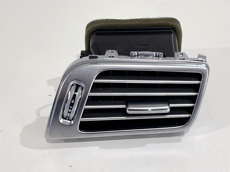 Mřížka ventilace pravá přední Mercedes-benz CLS Shooting Brake (X218) 2012 - 2017 A2188301054