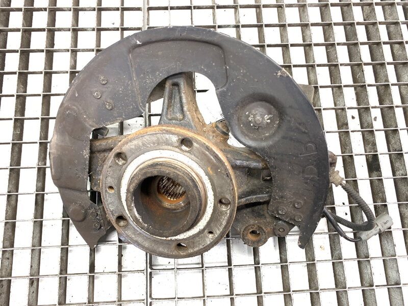 Otoč pravá přední Peugeot 308 SW II (LC_, LJ_, LR_, LX_, L4_) 2014 - 2021