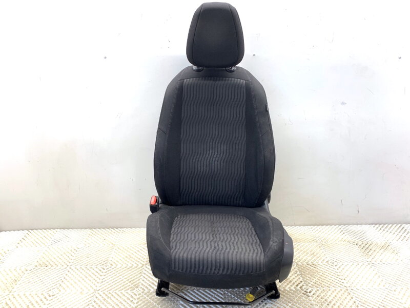 Sedadlo levé přední Peugeot 308 SW II (LC_, LJ_, LR_, LX_, L4_) 2014 - 2021