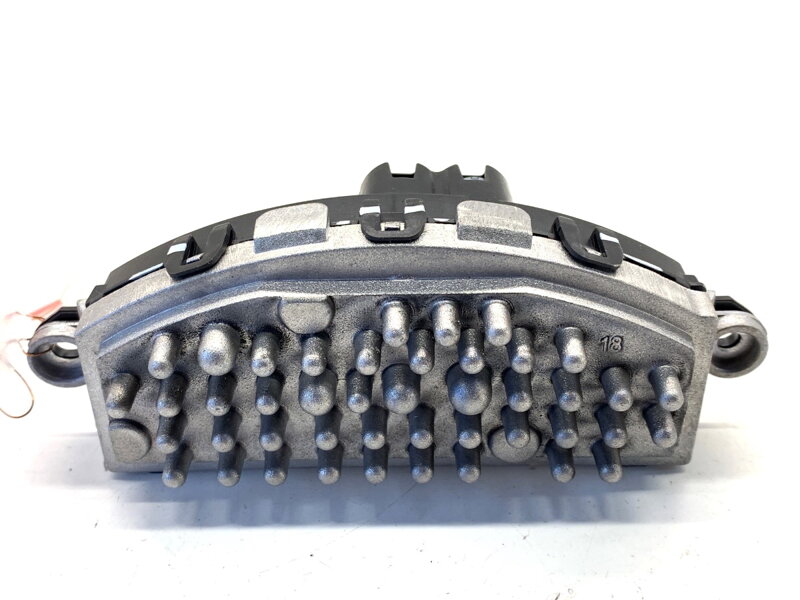 Odpor ventilátoru / ventilátory vzduchu Audi A3 Limousine (8VS, 8VM) 2013 - 2022 5Q0907521C