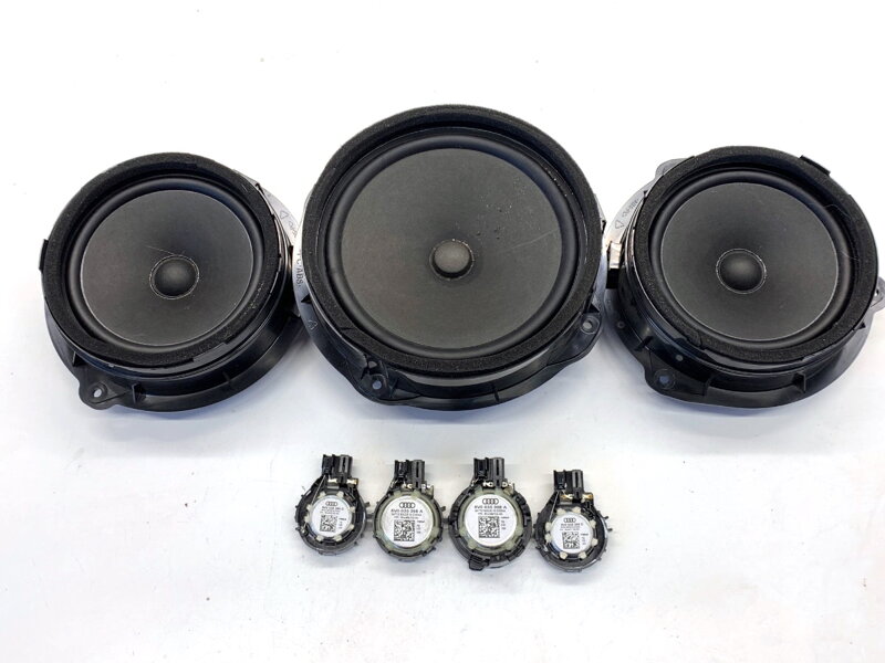 Reproduktory sada Audi A3 Limousine (8VS, 8VM) 2013 - 2022 8V4035411B