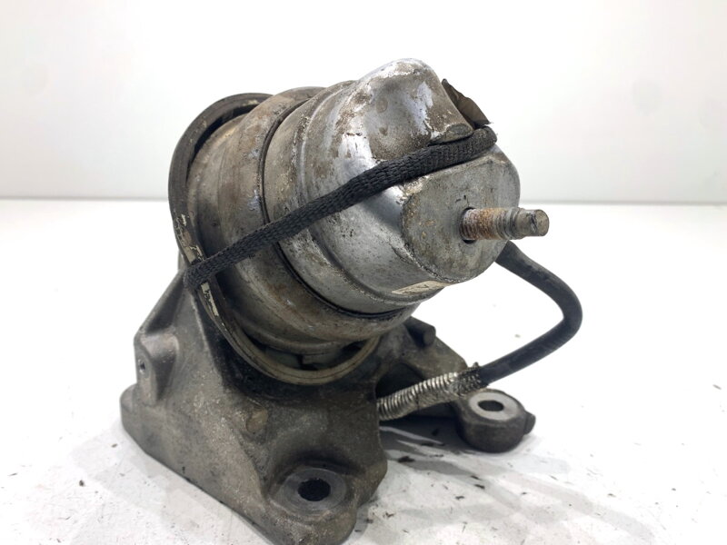 Držák motoru Jaguar XF I (X250) 2008 - 2015 CW936A003AB