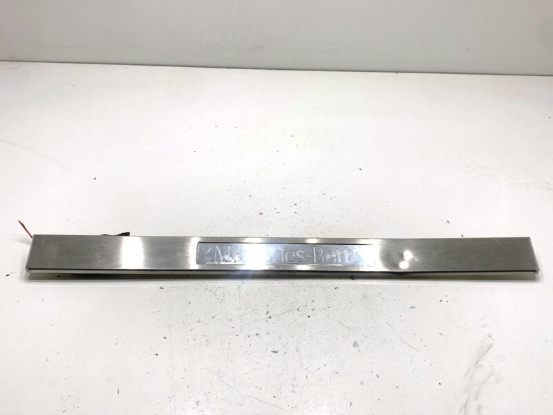 Lišta lišta prahová přední pravá Mercedes-benz CLS Shooting Brake (X218) 2012 - 2017 A2126801835