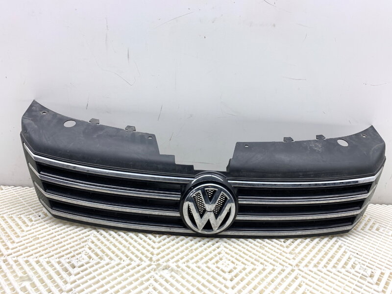 Maska chladiče grill VW Passat B7 Variant (365) 2010 - 2015