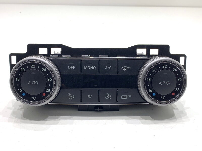 Panel ovládání ventilace Mercedes-benz Class GLK (X204) 2008 - 2015 A2049000707