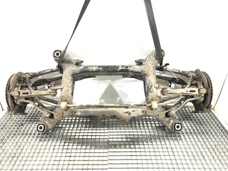 Výztuha zadní BMW X3 (F25) 2010 - 2017