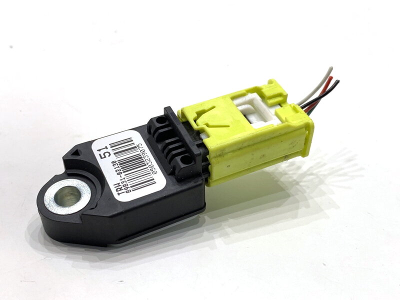 Čidlo nárazu Toyota Auris (_E18_) 2012 - 2018 89831-02130