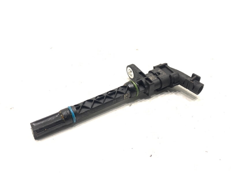 Čidlo polohy hřídele klikového Audi A6 C8 Avant (4A5) 2018 - 2022 057906433C