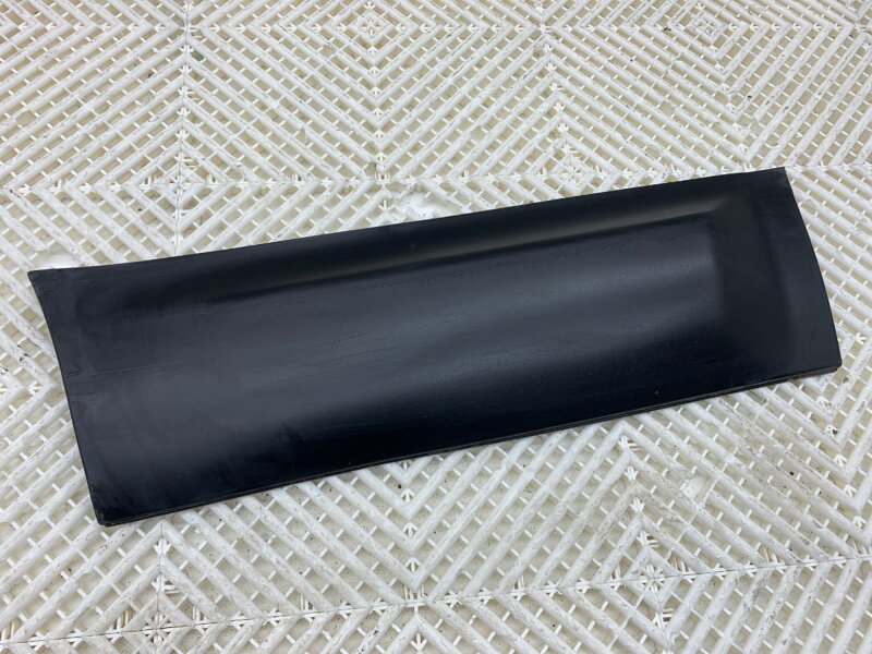 Lišta dveří pravá zadní Nissan Qashqai / Qashqai + 2 I (J10, NJ10, JJ10E) 2006 - 2014