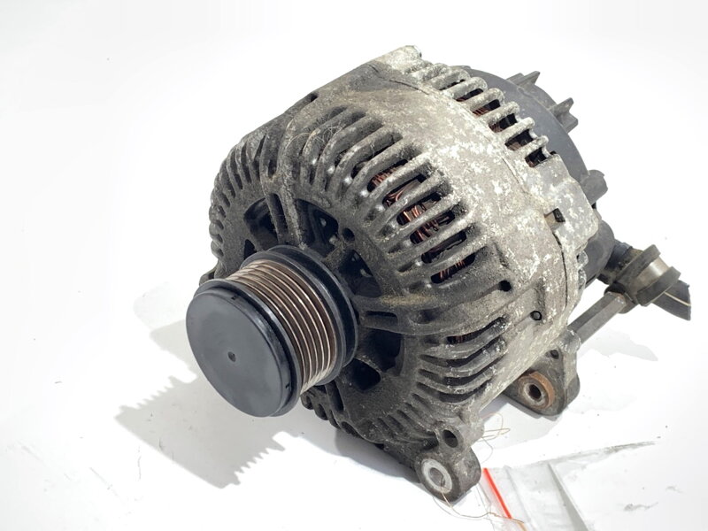 Alternátor VW Passat B6 Variant (3C5) 2005 - 2011 021903026L