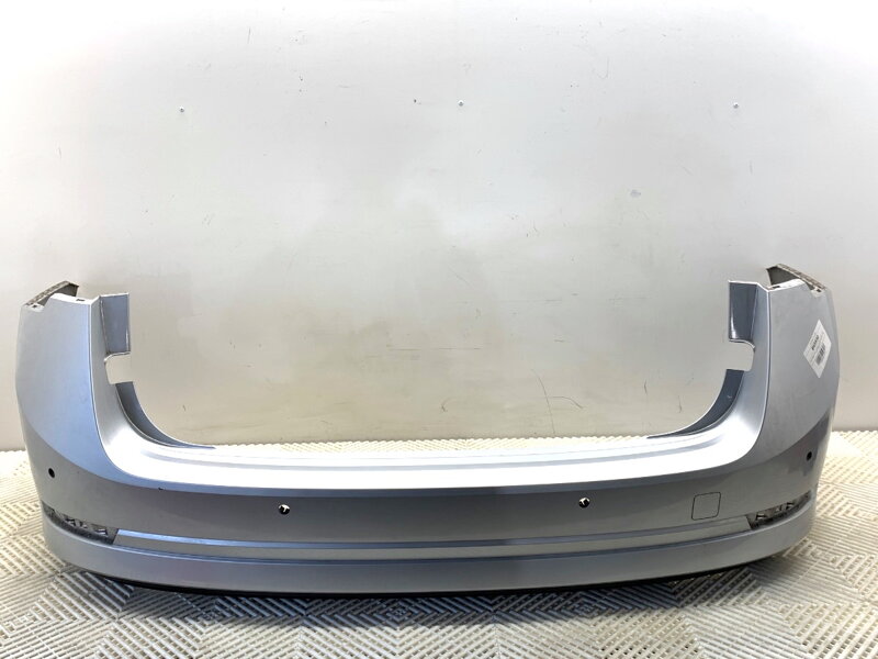 Nárazník zadní LA7W Skoda Octavia IV Combi (NX5) 2019 - 2022 LA7W