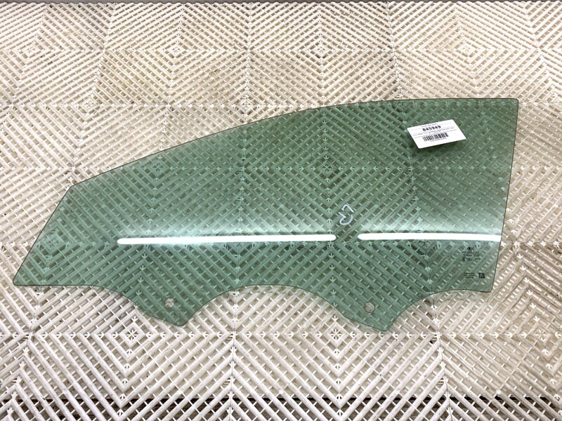 Okno levé přední Skoda Octavia IV Combi (NX5) 2019 - 2022 5E3845201