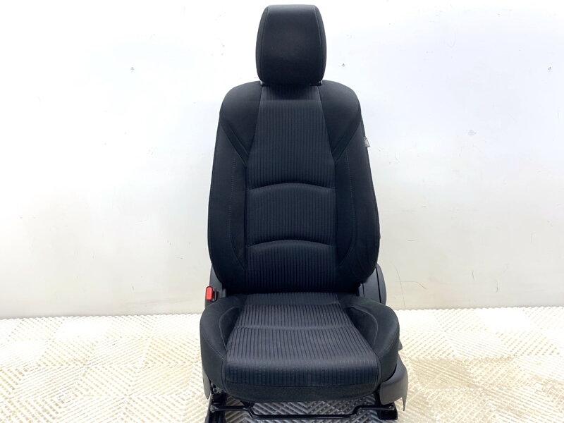 Sedadlo levé přední Mazda 3 Sedan (BM_, BN_) 2013 - 2022