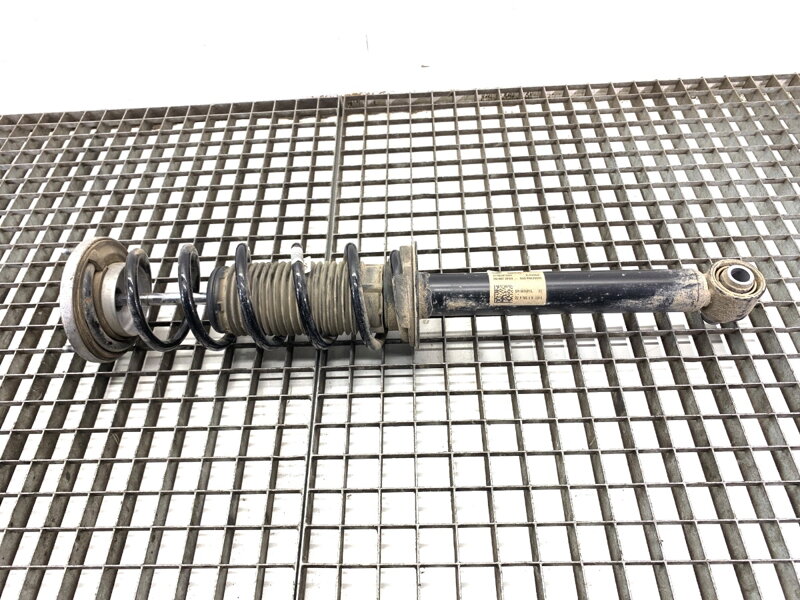 Tlumič levý zadní S pružinou BMW 5 (G30, F90) 2016 - 2022 6896016