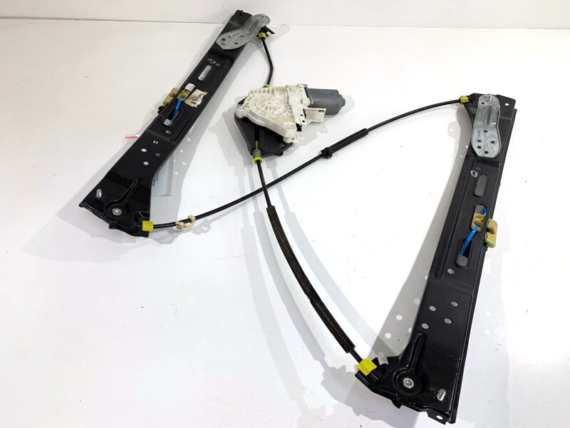 Stahovačka okna levá přední Seat Alhambra (710, 711) 2010 - 2022 8K0959802B