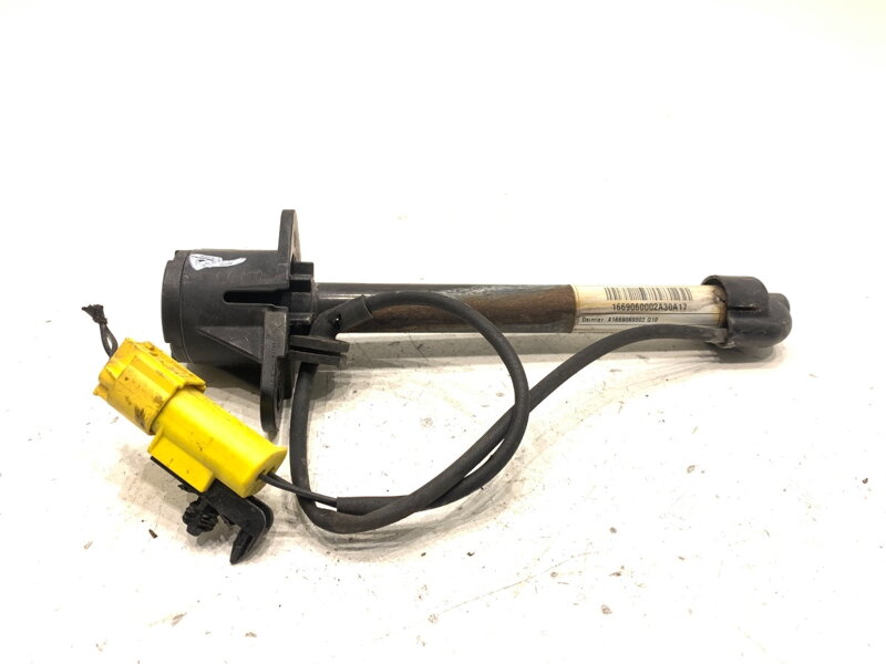 Pyropatrona pyrotechnický kapoty pravá Mercedes-benz Class M (W166) 2011 - 2015 A1669060002