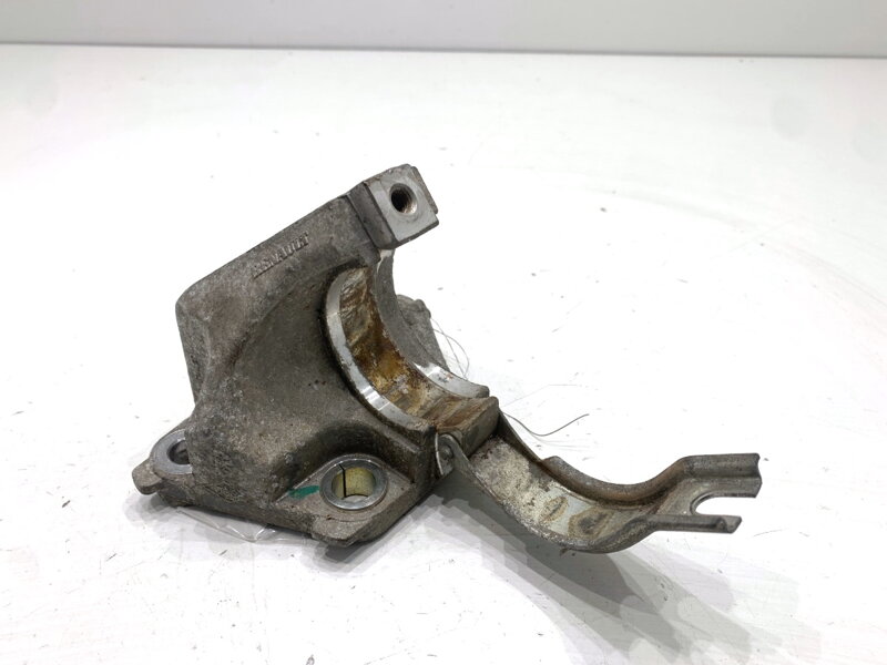 Podpěra półosi Nissan Qashqai II SUV (J11, J11_) 2013 - 2022 397743238R