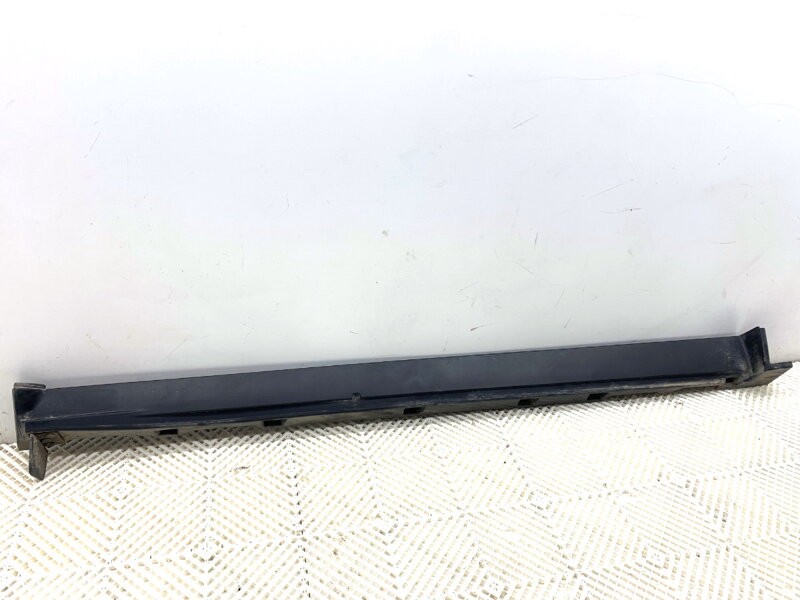 Lišta prahová pravá Jaguar E-pace (X540) 2017 - 2022