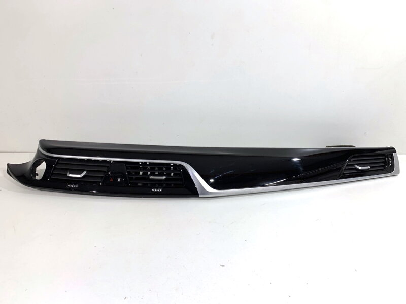 Mřížka ventilace přední BMW 5 Touring (G31) 2017 - 2022 9390699