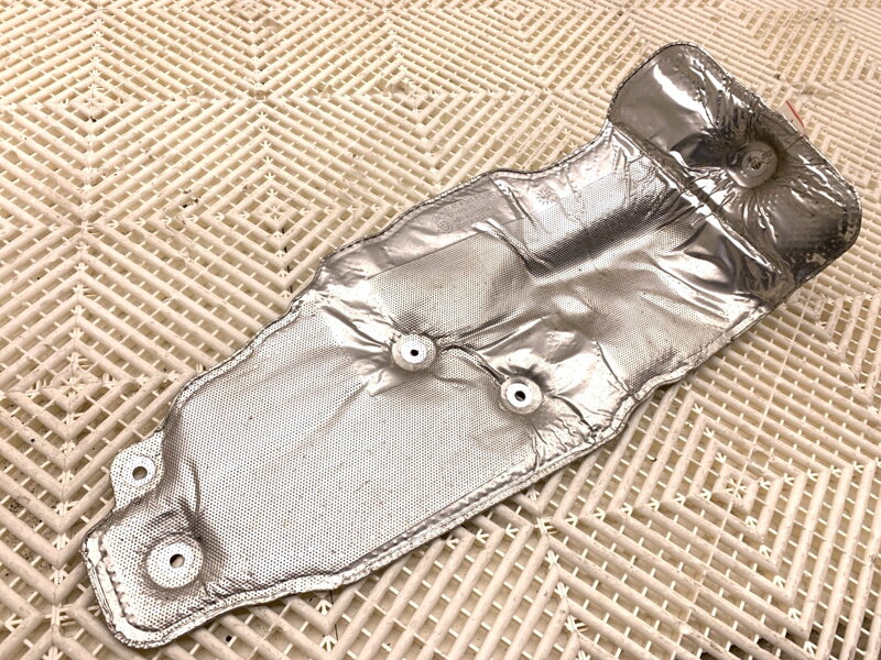 Kryt tepelná BMW 5 Touring (G31) 2017 - 2022 7340210