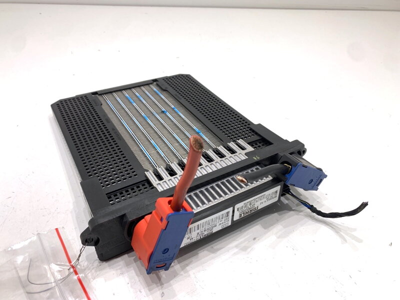 Radiátor topení elektrická Jaguar E-pace (X540) 2017 - 2022 J9C3-18D612-AB