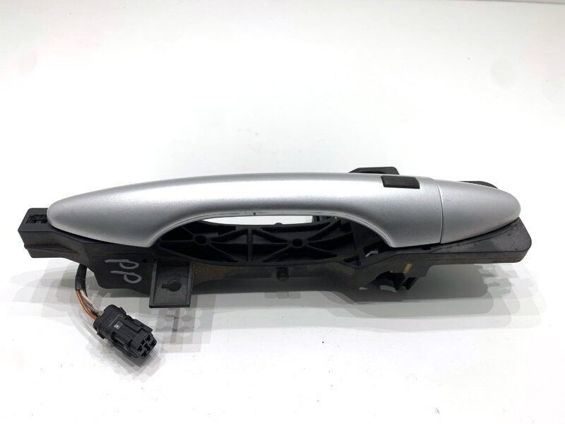 Klika vnější pravá přední Hyundai IX35 (LM, EL, ELH) 2009 - 2022