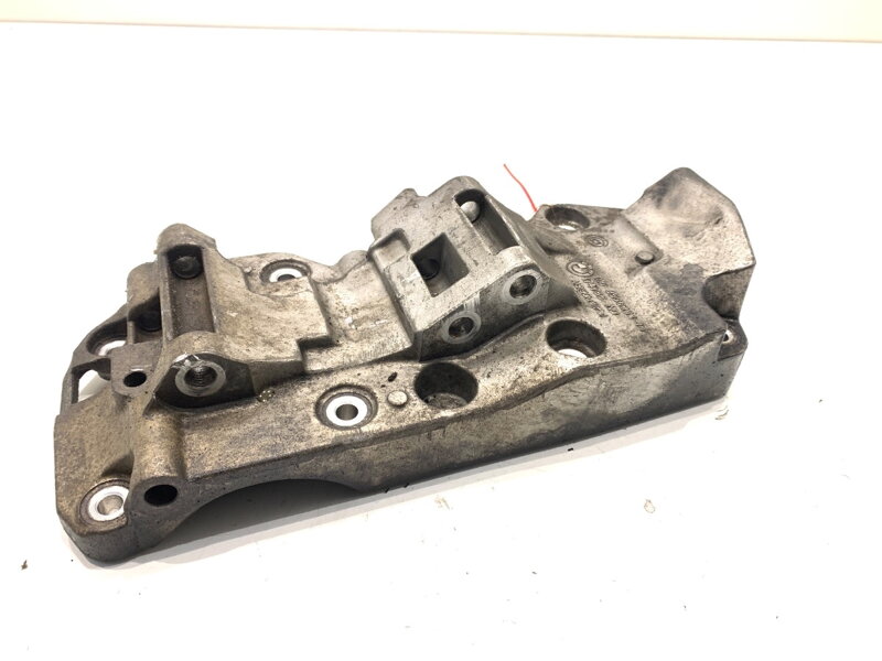 Držák uchycení alternátoru BMW X3 (F25) 2010 - 2017 8506863