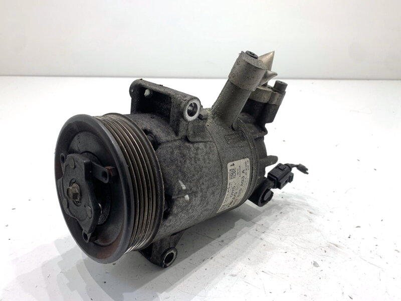 Kompresor klimatizace VW Passat B7 (362) 2010 - 2015 5K0820803A