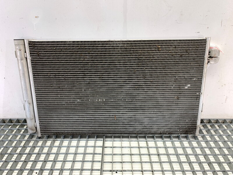 Chladič klimatizace BMW 5 Touring (G31) 2017 - 2022 9364258