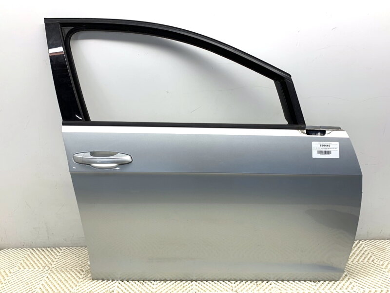 Dveře pravé přední VW Golf VII Variant (BA5, BV5) 2013 - 2022
