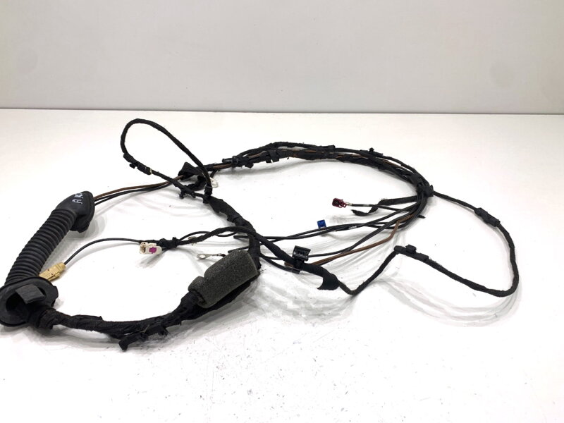 Kabeláž víka kufru kufru zadní Audi A5 (F53, F5P) 2016 - 2022