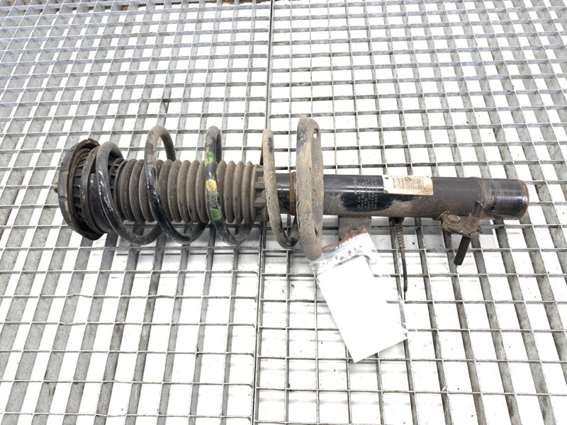 Tlumič pravý přední S pružinou Opel Crossland X / Crossland (P17, P2QO) 2017 - 2022 9841119480