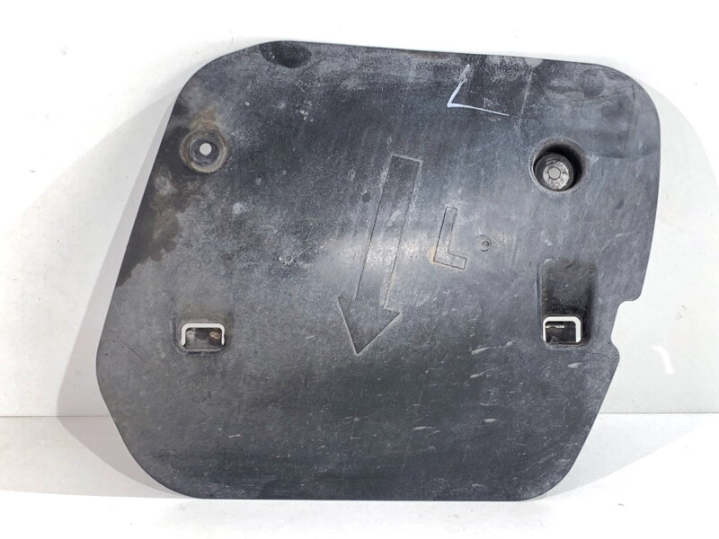 Kryt zavěšení zadní levý BMW 5 Touring (G31) 2017 - 2022 6861145