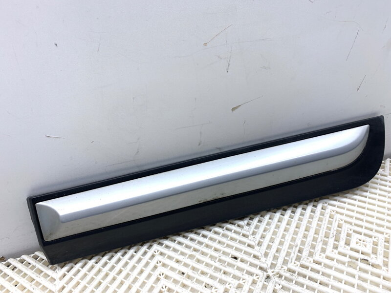 Lišta dveří levá zadní BMW X3 (F25) 2010 - 2017