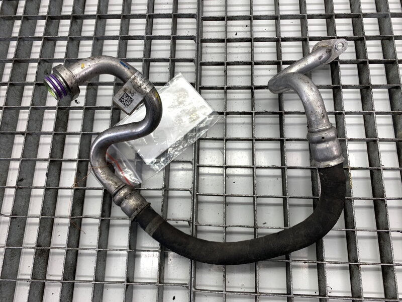 Hadice klimatizace Jaguar F-pace (X761) 2015 - 2022 HX73-19N602-BA