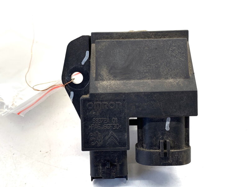 Modul ventilátoru Peugeot 508 I (8D_) 2010 - 2018 98372A