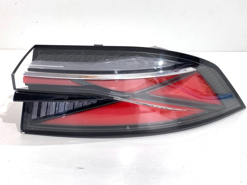 Světlo pravé zadní MG (SAIC) HS 2018 - 2022 11644502