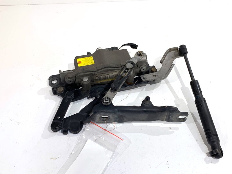 Pant kapoty pravý přední BMW 5 (F10) 2009 - 2016 7191050