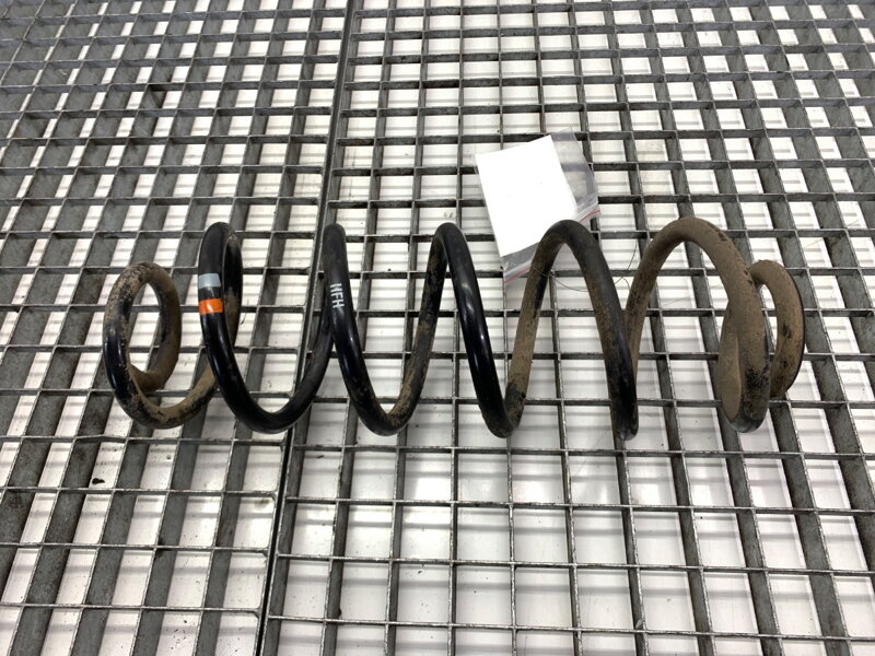 Pružina zadní Audi A6 C7 Avant (4G5, 4GD) 2011 - 2018