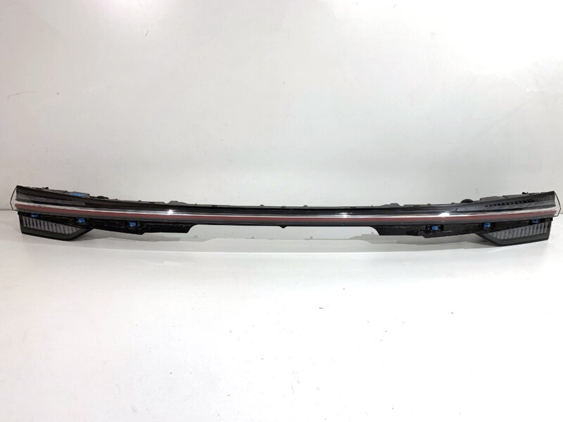 Panel víka kufru zadní světlo MG (SAIC) HS 2018 - 2022 11644504