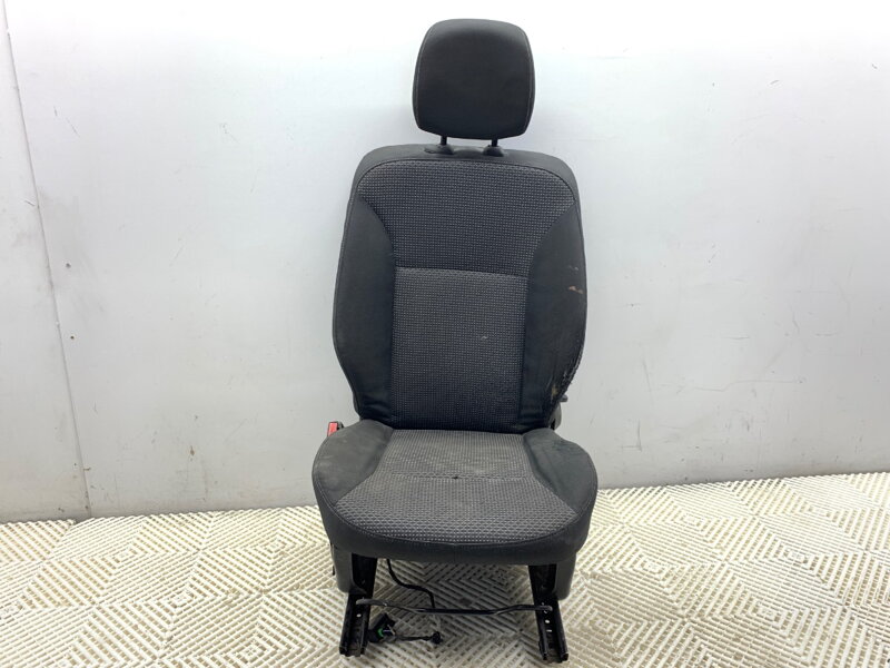 Sedadlo levé přední Mercedes-benz Citan (W415) 2012 - 2021